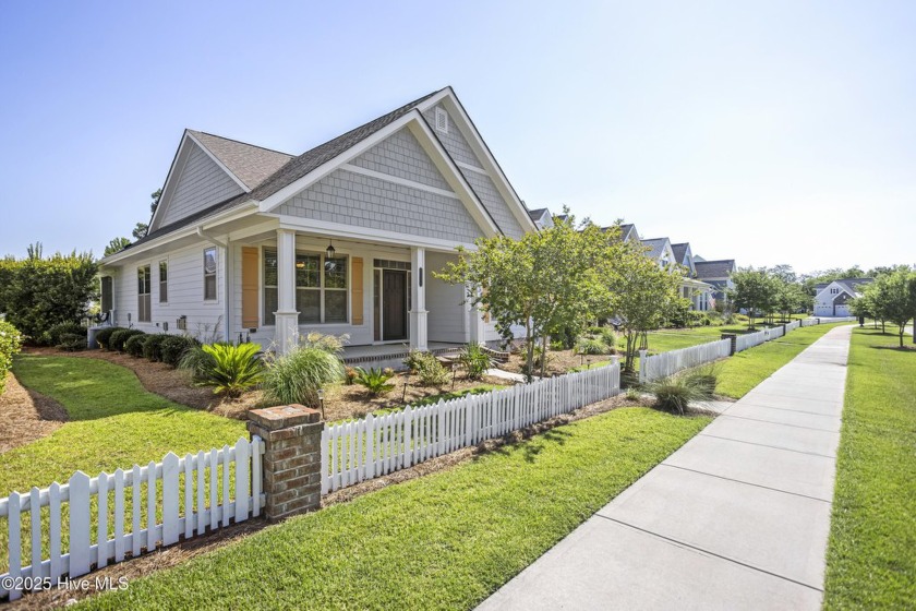 Back on Market! Welcome to your dream home in the desirable - Beach Home for sale in Leland, North Carolina on Beachhouse.com