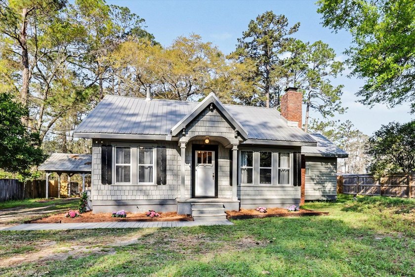 OPEN HOUSE SAT APRIL 4th 2-4pm Lovingly restored with quality - Beach Home for sale in Tallahassee, Florida on Beachhouse.com