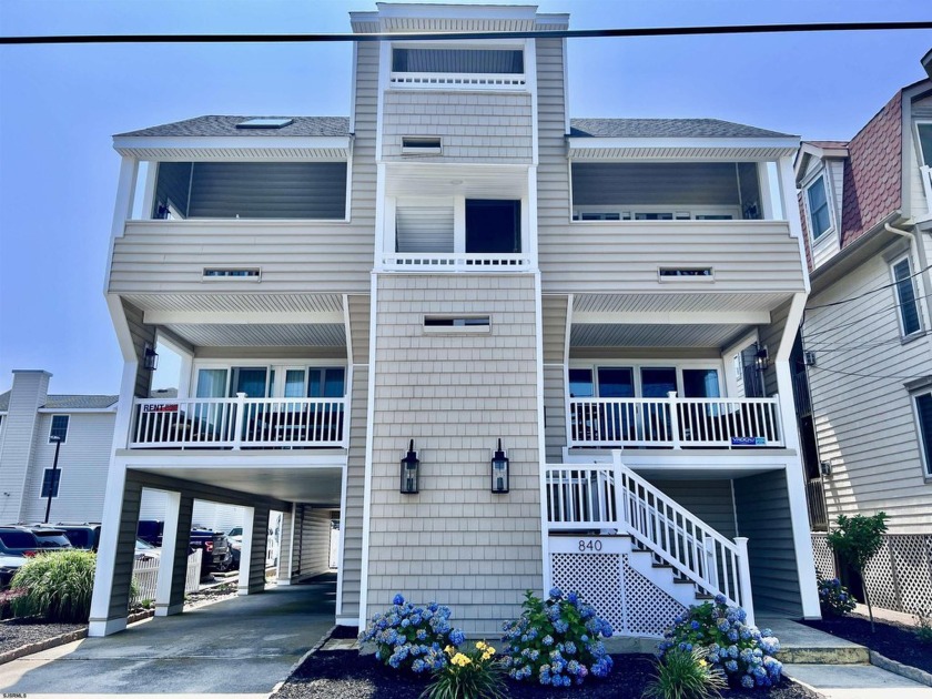 Come check out this boardwalk area *BEST BUY* condo right in the - Beach Condo for sale in Ocean City, New Jersey on Beachhouse.com