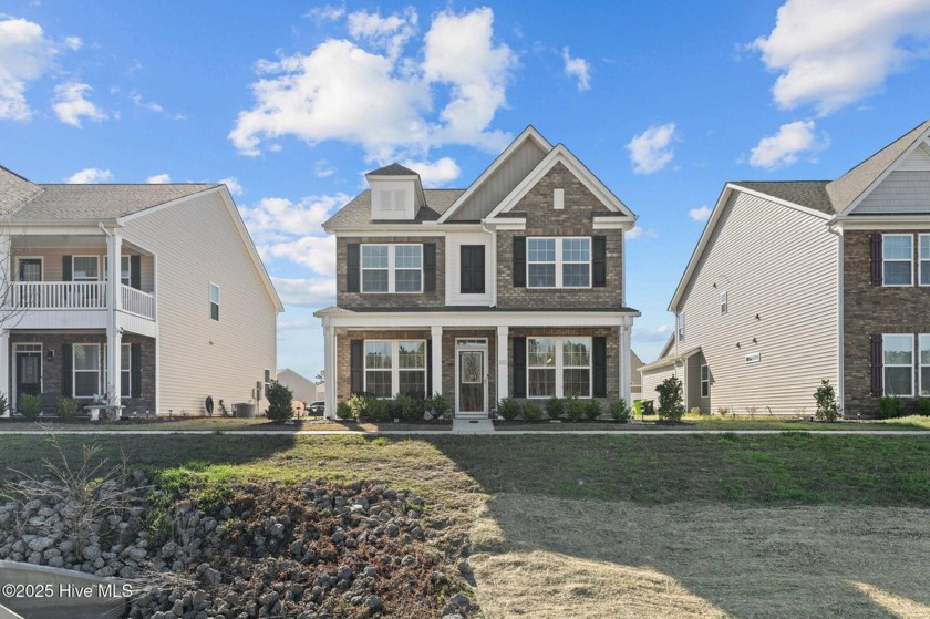 Welcome to this beautifully finished home, completed in 2023 - Beach Home for sale in New Bern, North Carolina on Beachhouse.com