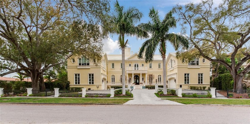 Experience the height of Livable Luxury in this extraordinary - Beach Home for sale in Tampa, Florida on Beachhouse.com