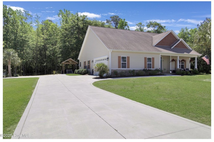 Sellers now offering $5,000 at closing!  Nestled on nearly 2 - Beach Home for sale in Stella, North Carolina on Beachhouse.com