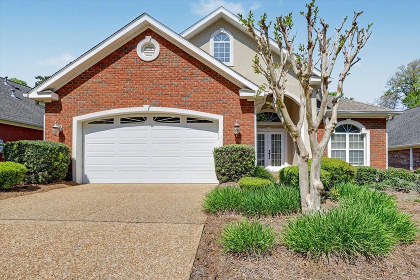 Well maintained 3 bedroom with office, 2 bath home located in - Beach Home for sale in Tallahassee, Florida on Beachhouse.com