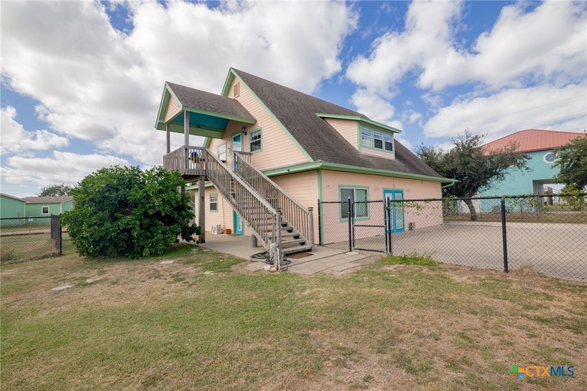 Magnolia Beach waterfront home with a private pier! Wake up to - Beach Home for sale in Port Lavaca, Texas on Beachhouse.com