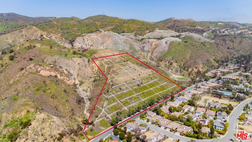 Incredible value in the Palisades Highlands! This expansive 423 - Beach Acreage for sale in Pacific Palisades, California on Beachhouse.com