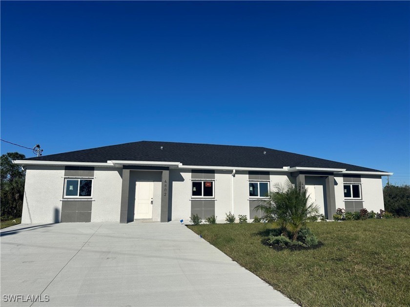 Don't miss this opportunity to own this beautiful duplex with - Beach Townhome/Townhouse for sale in Lehigh Acres, Florida on Beachhouse.com