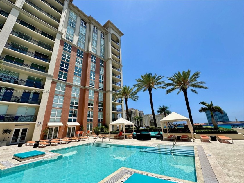 Discover the Perfect Urban Sanctuary!  Downtown West Palm Beach - Beach Condo for sale in West Palm Beach, Florida on Beachhouse.com