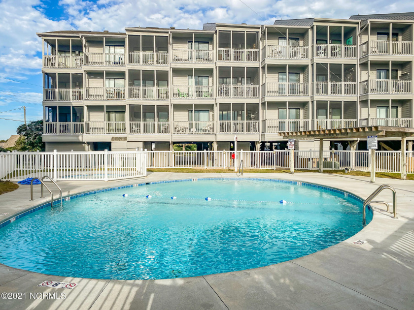 This is a beautifully furnished condo located on the oceanfront! - Beach Condo for sale in Atlantic Beach, North Carolina on Beachhouse.com