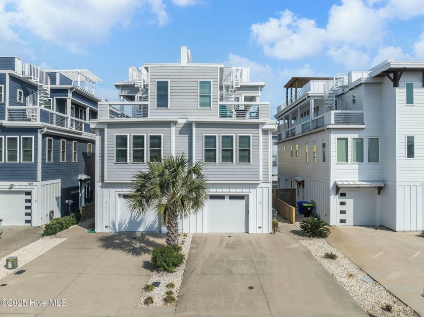 Experience coastal living at its finest in this stunning - Beach Townhome/Townhouse for sale in Carolina Beach, North Carolina on Beachhouse.com