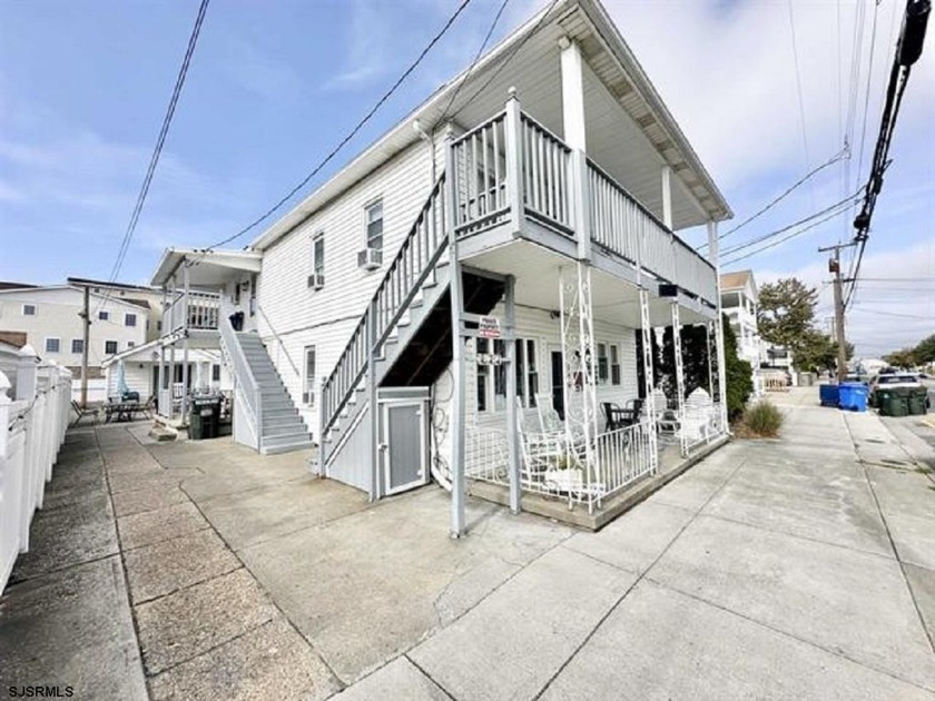 Discover this charming second floor two-bedroom front unit. This - Beach Condo for sale in Wildwood, New Jersey on Beachhouse.com