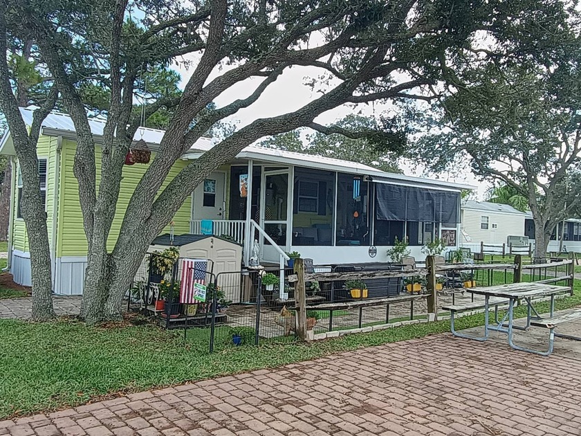 Cottage by the sea! This adorable 1 bedroom 1 bathroom fully - Beach Home for sale in St Augustine, Florida on Beachhouse.com