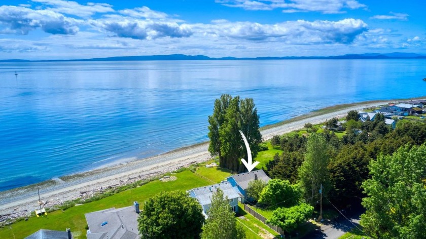 &quot;A private beach that's exclusively yours.&quot;  Enjoy - Beach Home for sale in Point Roberts, Washington on Beachhouse.com