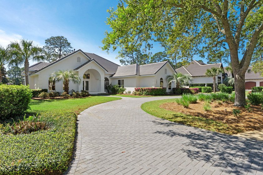 Check it out...! Location, Location, Location! This one level - Beach Home for sale in Miramar Beach, Florida on Beachhouse.com