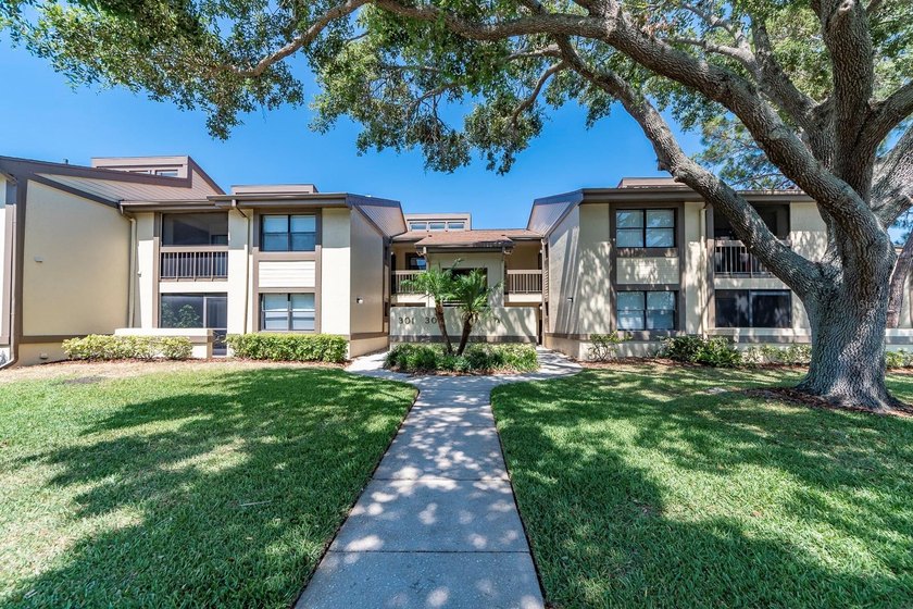 Looking for the best location and a turnkey unit then this is - Beach Condo for sale in Oldsmar, Florida on Beachhouse.com