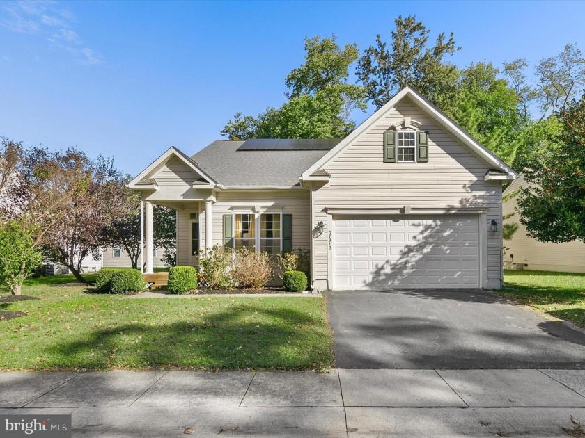 Tucked away in a quiet Ocean View neighborhood, this charming - Beach Home for sale in Ocean View, Delaware on Beachhouse.com
