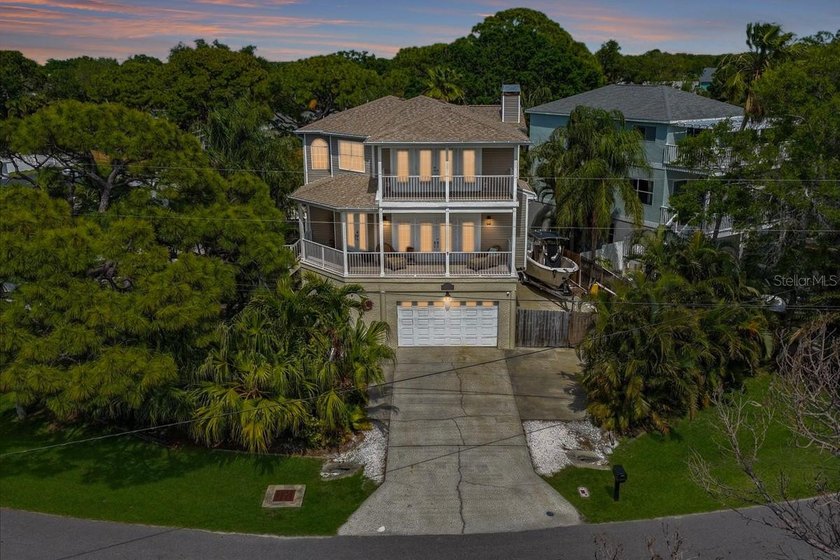 Welcome to Shore Drive in Ozona! This is more than just a home - Beach Home for sale in Palm Harbor, Florida on Beachhouse.com