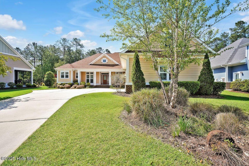 A Coastal home on over a half-acre, built by Fogelman & - Beach Home for sale in Leland, North Carolina on Beachhouse.com