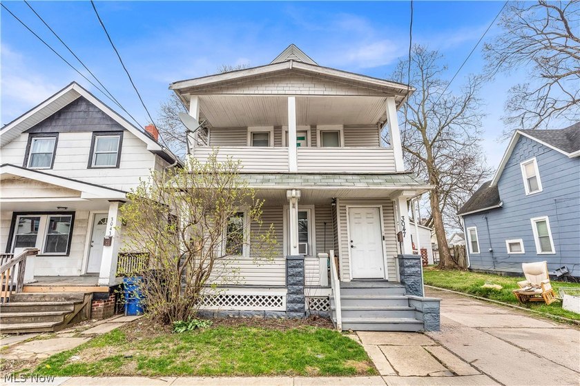 Completely renovated, fully occupied turnkey duplex on the west - Beach Home for sale in Cleveland, Ohio on Beachhouse.com