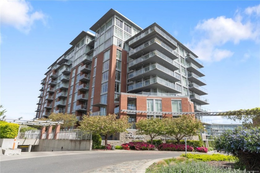 Gorgeous 2 bed 2 bath corner unit with stunning views of the - Beach Condo for sale in Victoria,  on Beachhouse.com