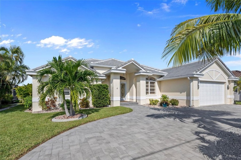 Punta Gorda Isles! Beautiful 3-bedroom, 2-bath, 2-car garage - Beach Home for sale in Punta Gorda, Florida on Beachhouse.com