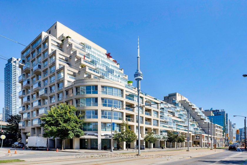 Beautifully renovated South-facing 2-bedroom, 2-bath unit - Beach Condo for sale in Toronto, Ontario on Beachhouse.com