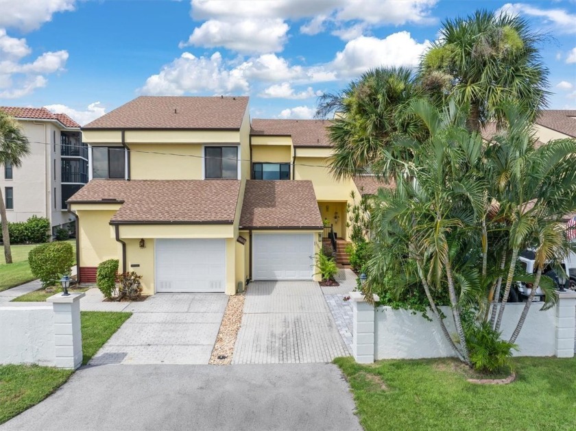 Welcome to your dream home in the exclusive gated boating - Beach Townhome/Townhouse for sale in Punta Gorda, Florida on Beachhouse.com