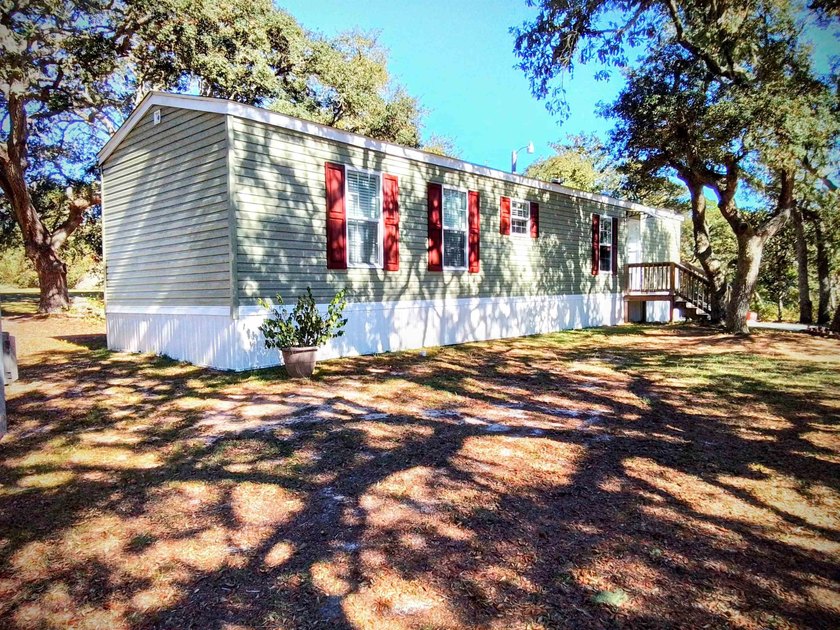 Quiet and Safe with many full time neighbors. Motivated sellers! - Beach Home for sale in Carabelle, Florida on Beachhouse.com