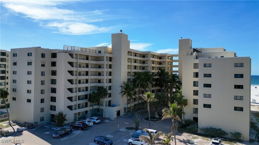 Opportunity awaits at Fort Myers Beach, where easy living is - Beach Condo for sale in Fort Myers Beach, Florida on Beachhouse.com