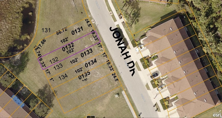 One unit of 6 of Townhouses in Lakeside, several other owners - Beach Lot for sale in North Port, Florida on Beachhouse.com
