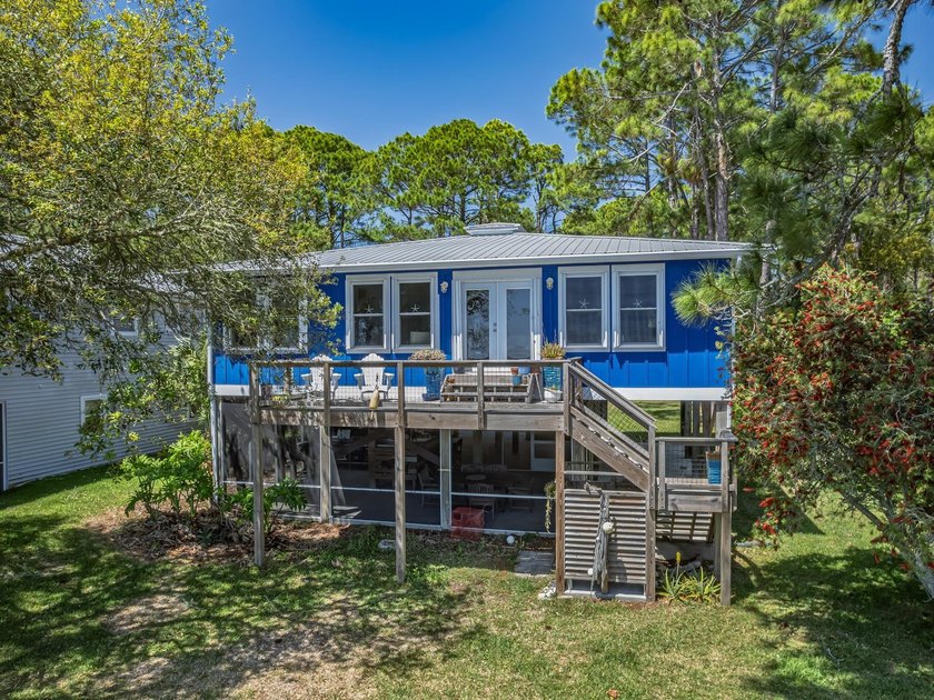 Welcome to 2492 Highway 98 East in Carrabelle, Florida-a rare - Beach Home for sale in Carabelle, Florida on Beachhouse.com