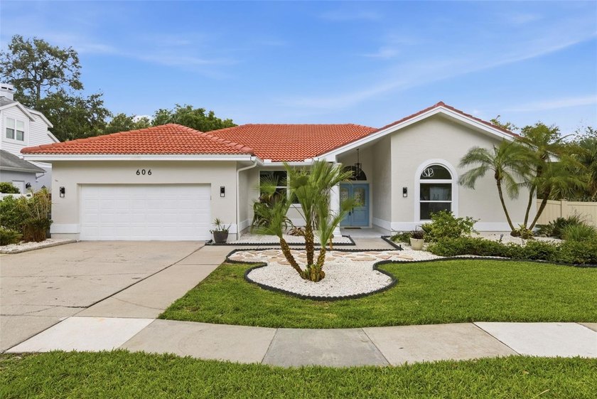 Your dream home just hit the market! This fully renovated - Beach Home for sale in Palm Harbor, Florida on Beachhouse.com