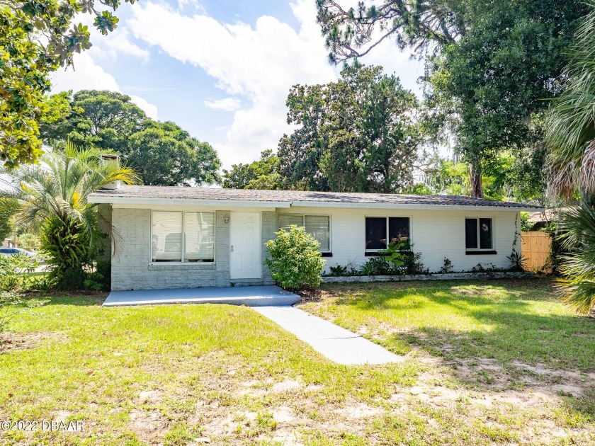 Beautifully updated 3/2 concrete block home in one of Ormond - Beach Home for sale in Ormond Beach, Florida on Beachhouse.com