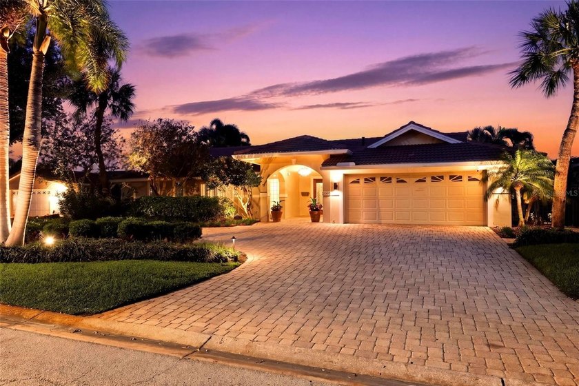 Welcome to 2080 Hawaii Avenue NE, a beautifully updated - Beach Home for sale in St. Petersburg, Florida on Beachhouse.com