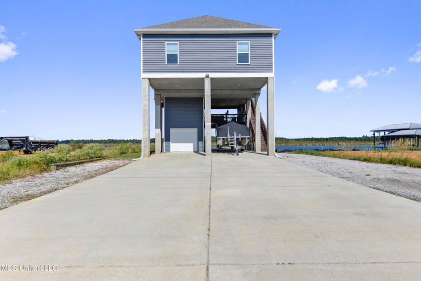 Magnificent views on Devon Street - Welcome to ''Casa de - Beach Home for sale in Bay Saint Louis, Mississippi on Beachhouse.com