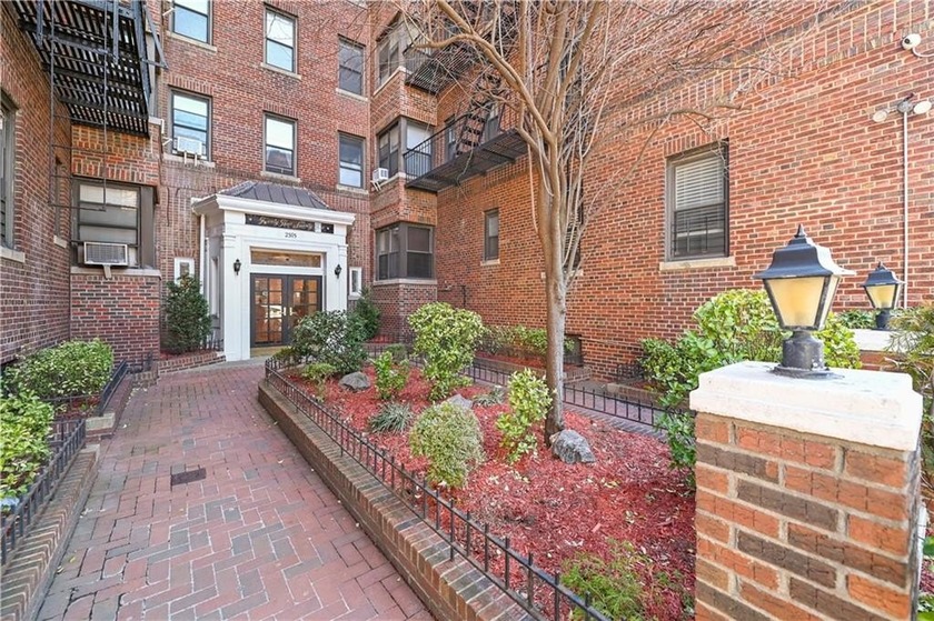 Sponsor Sale - No Board Approval Required. A rare opportunity to - Beach Other for sale in Brooklyn, New York on Beachhouse.com