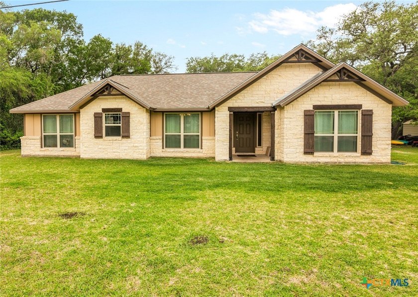 Modern Coastal Living - 2022 Built Home on Nearly 3/4 Acre in - Beach Home for sale in Palacios, Texas on Beachhouse.com