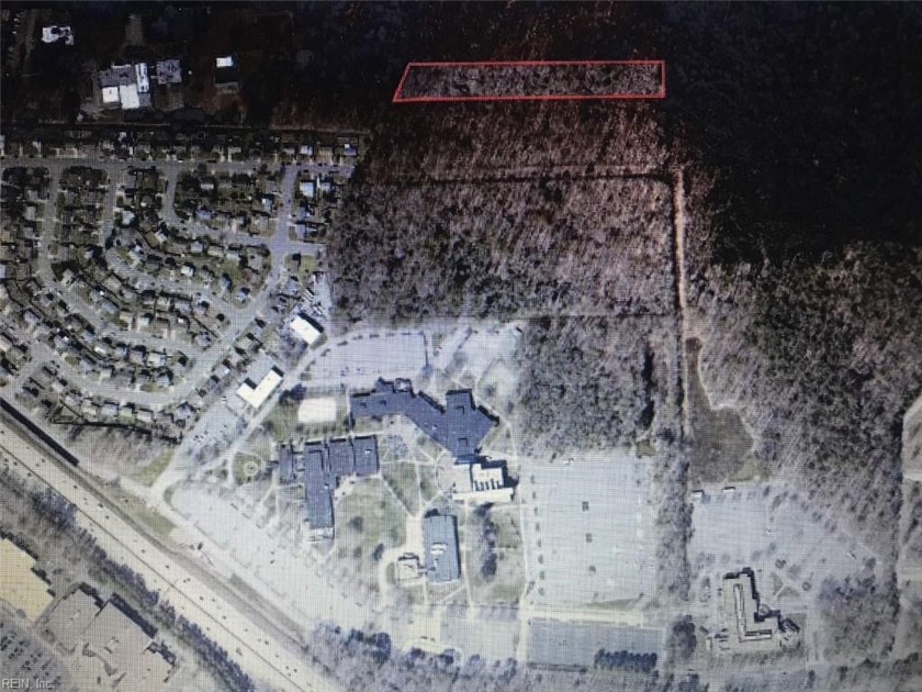 3.32 acre lot behind Thomas Nelson Community College and to the - Beach Acreage for sale in Hampton, Virginia on Beachhouse.com
