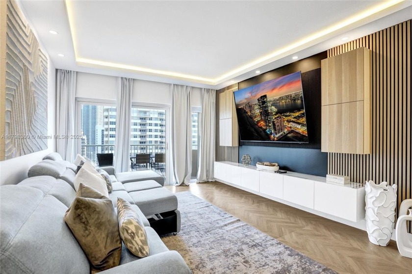 Fully renovated 2BR/2BA beachfront condo with stunning views and - Beach Condo for sale in Hallandale Beach, Florida on Beachhouse.com