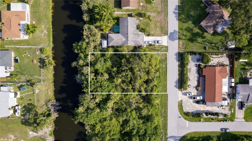 FRESHWATER CANAL LOT ON THE ELKCAM WATERWAY! No HOA, or deed - Beach Lot for sale in Port Charlotte, Florida on Beachhouse.com