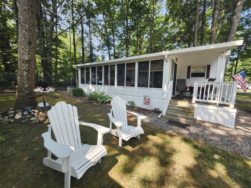 Looking for a furnished seasonal unit in the picturesque Sea-Vu - Beach Home for sale in Wells, Maine on Beachhouse.com