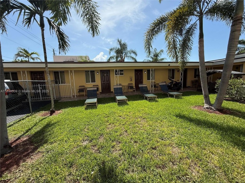 Investment Opportunity in Hollywood, FL: A 5-Unit Property near - Beach Commercial for sale in Hollywood, Florida on Beachhouse.com