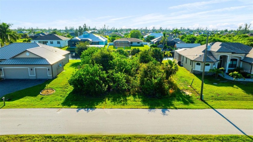 Under contract-accepting backup offers. A fantastic water front - Beach Lot for sale in Port Charlotte, Florida on Beachhouse.com