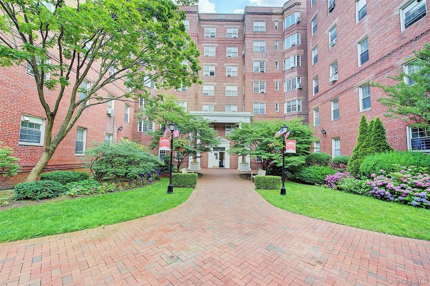 WELCOME TO FOREST HILLS SOUTH. Highly sought after apartment - Beach Home for sale in Forest Hills, New York on Beachhouse.com