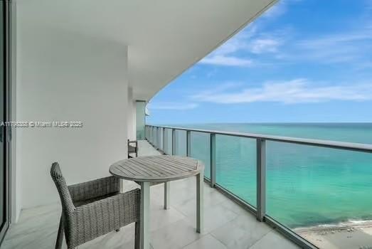 MOTIVATED SELLER! Breathtaking ocean  intracoastal, from this - Beach Condo for sale in Hollywood, Florida on Beachhouse.com