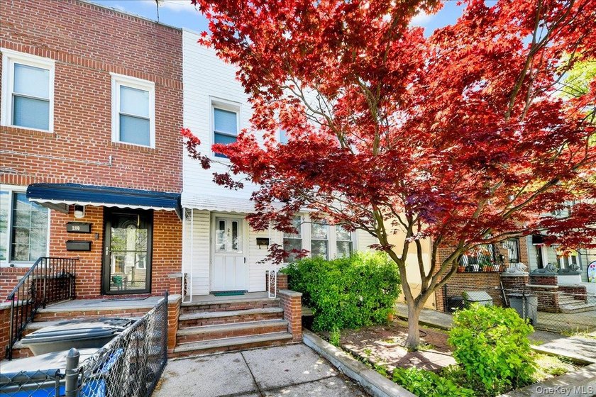 Well-maintained two-family home in the desirable Throggs Neck - Beach Home for sale in Bronx, New York on Beachhouse.com