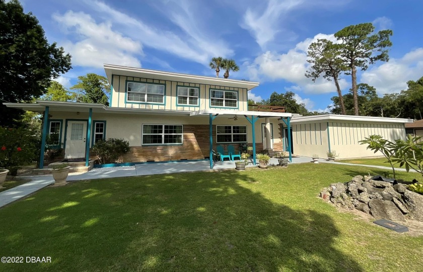 WOW! Amazing opportunity to live near extended family, but not - Beach Home for sale in Ormond Beach, Florida on Beachhouse.com