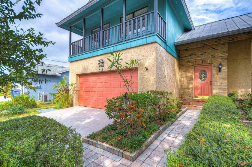 Price improvement!! WATER! Boat and bathing suit!!  That's all - Beach Home for sale in Apollo Beach, Florida on Beachhouse.com