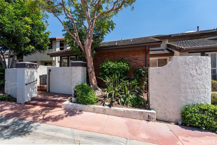 Welcome to Crown Pointe, a charming gated community nestled near - Beach Condo for sale in Long Beach, California on Beachhouse.com