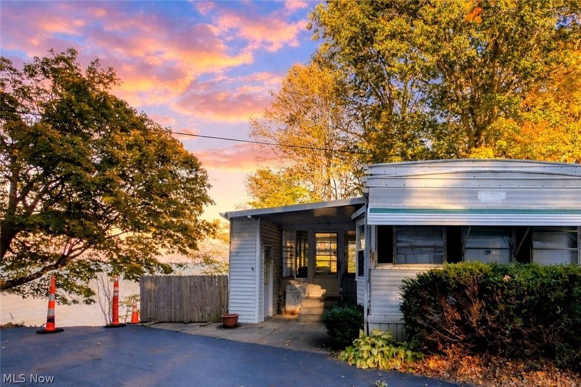 Best lake view for the money -- hands down! End lot with no - Beach Home for sale in Conneaut, Ohio on Beachhouse.com