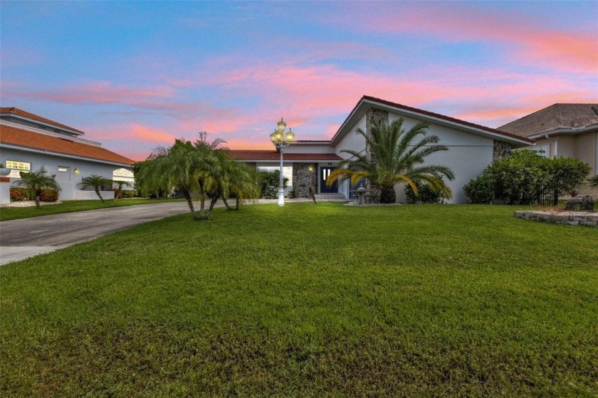 Welcome to this exceptional 3-bedroom, 2-bathroom home located - Beach Home for sale in Punta Gorda, Florida on Beachhouse.com